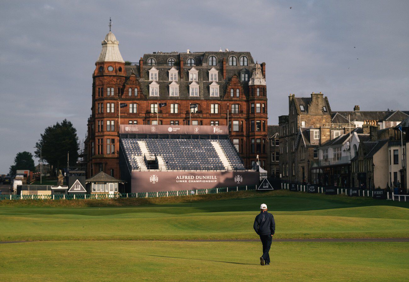 Looks From Dunhill Aspirations by Moss G FORE