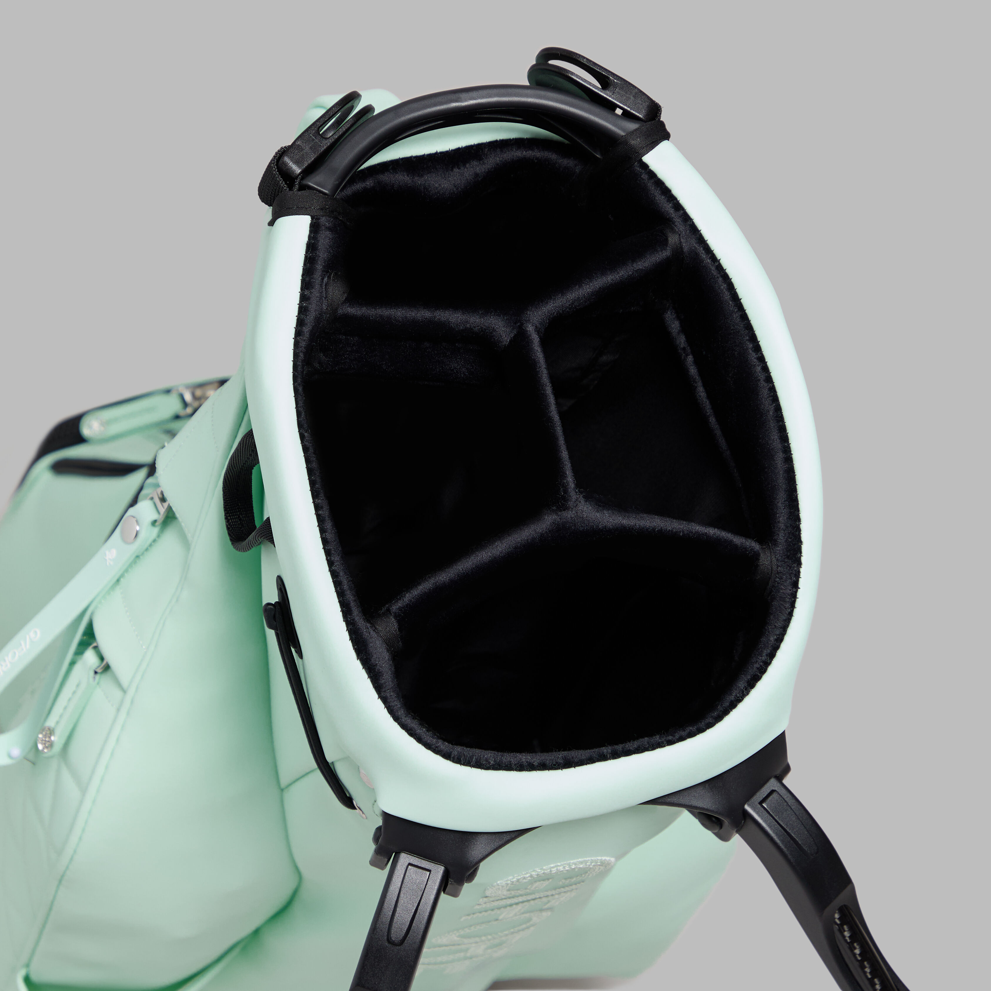 DAYTONA PLUS CARRY GOLF BAG | GOLF BAGS FOR MEN AND WOMEN | G/FORE