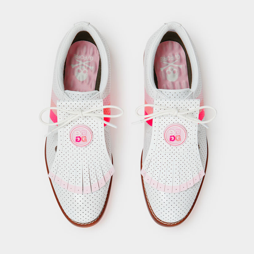 Expert Opinions on Golf Shoes