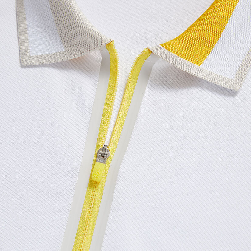 CONTRAST COLLAR TECH PIQUÉ QUARTER ZIP POLO image number 6