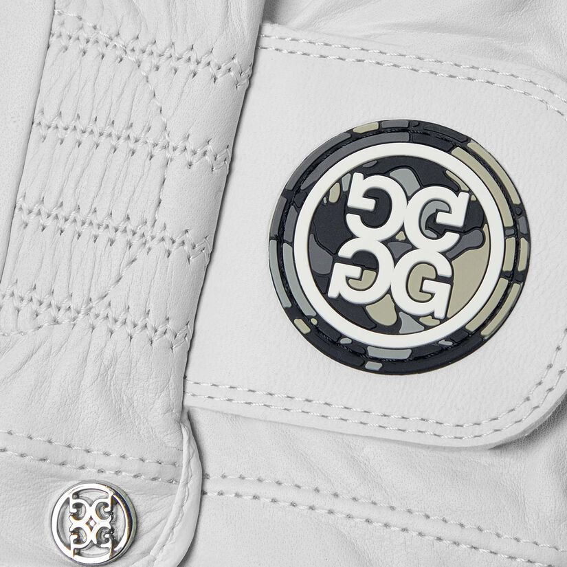 MEN'S ESSENTIAL CAMO PATCH GOLF GLOVE image number 2