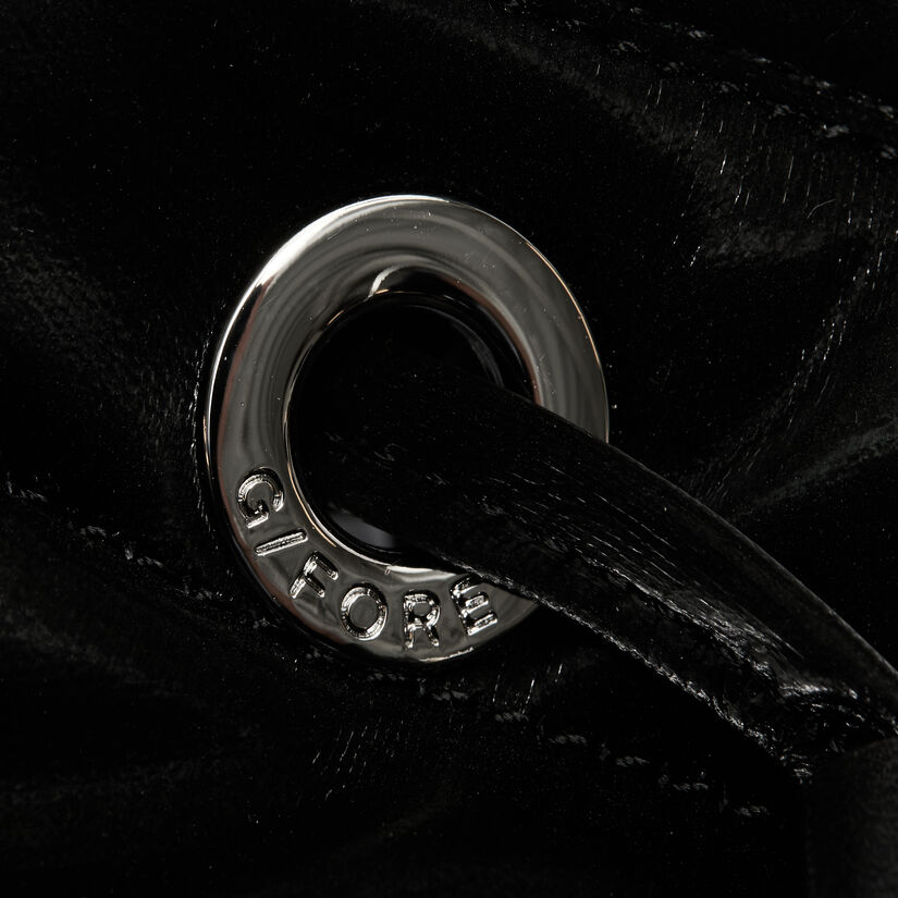 LTD RELEASE CIRCLE G'S QUILTED BUCKET BAG image number 9