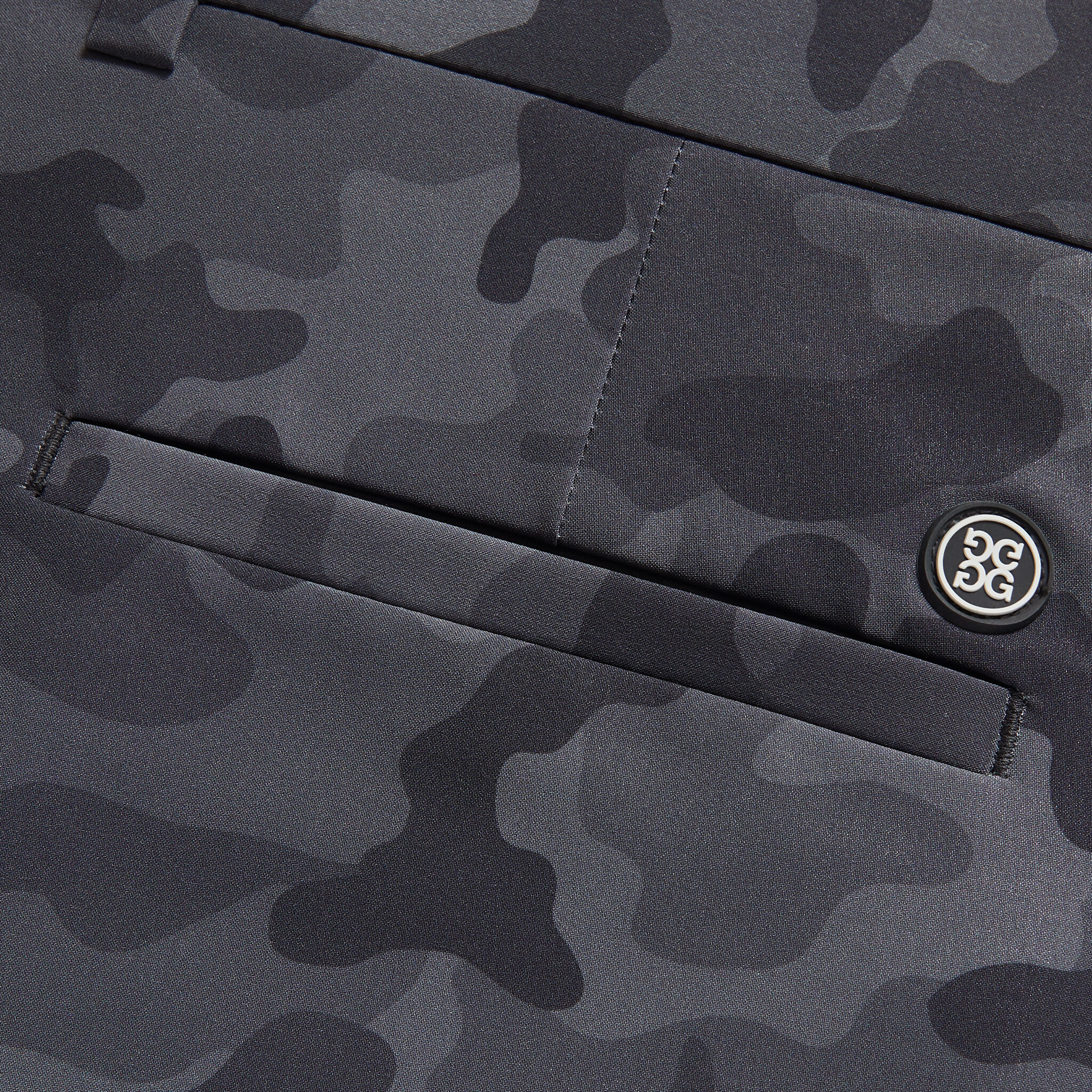 Under armour camo golf shorts online