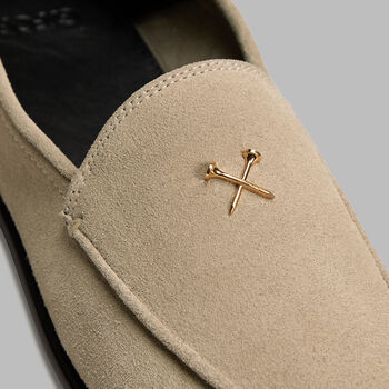 WOMEN'S METAL TEES SUEDE FLEX LOAFER