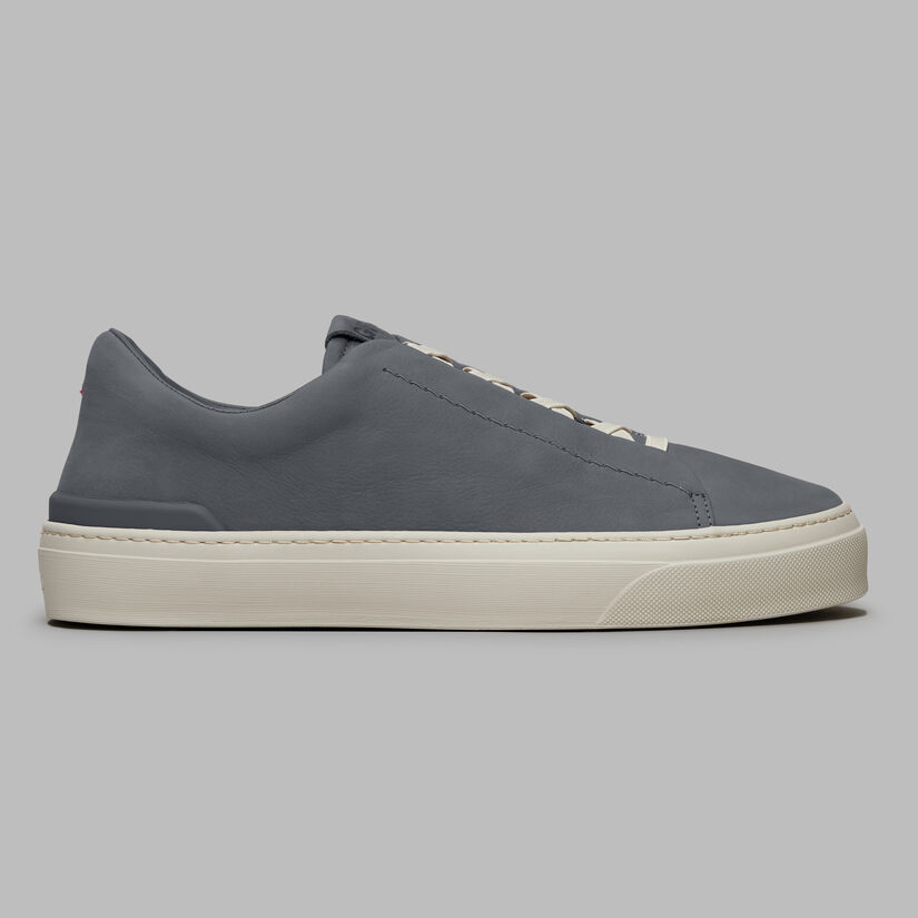 MEN'S ENDEAVOUR SLIP ON LEATHER SNEAKER image number 3