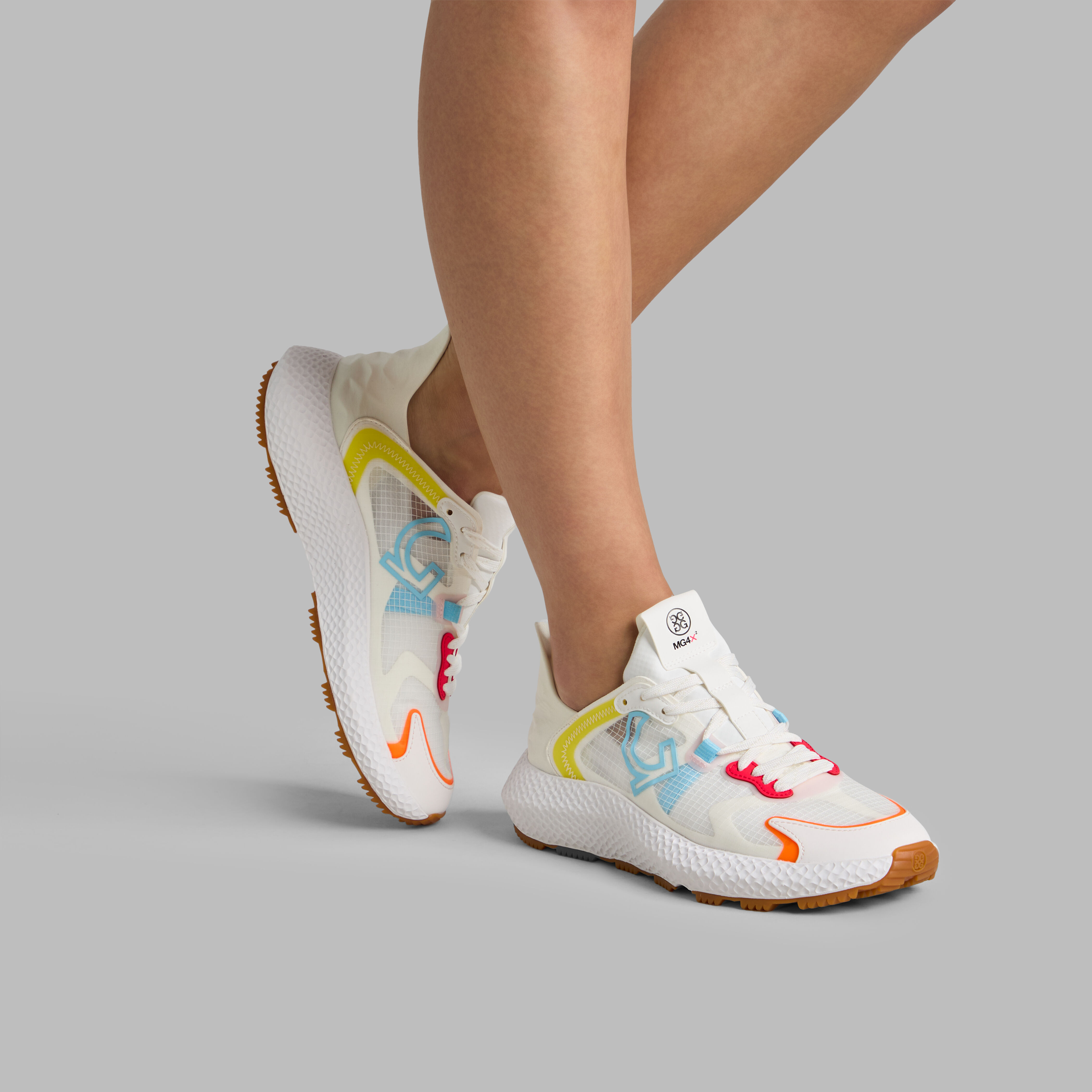 新品未使用　G/FORE LADIES RIPSTOP MG4X2 7サイズ G/FORE Women's MG4X2 Ripstop Hybrid Cross Trainer Golf Shoes