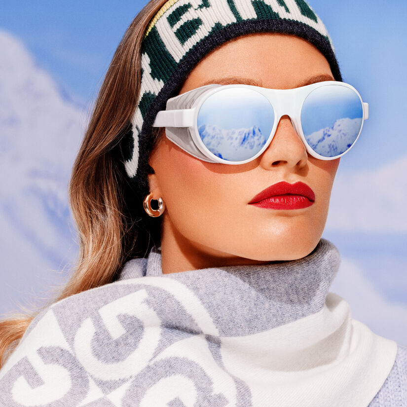 LIMITED EDITION CIRCLE G'S CASHMERE BLEND SCARF image number 1