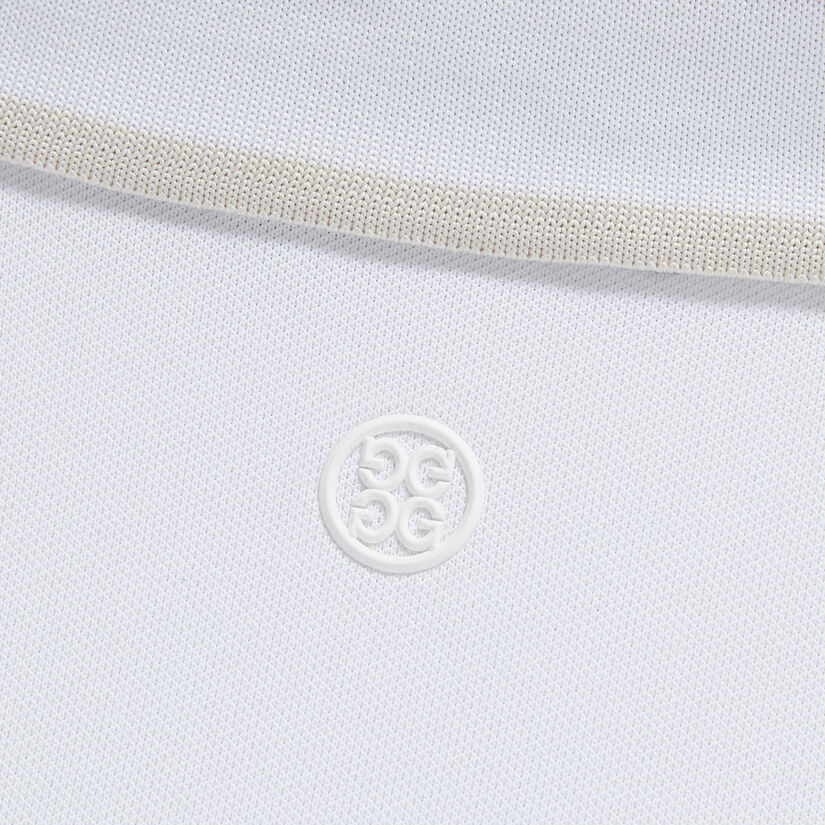 CONTRAST COLLAR TECH PIQUÉ QUARTER ZIP POLO image number 7