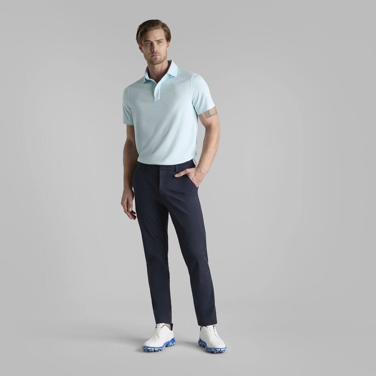 ESSENTIAL PERFORMANCE PIQUÉ POLO