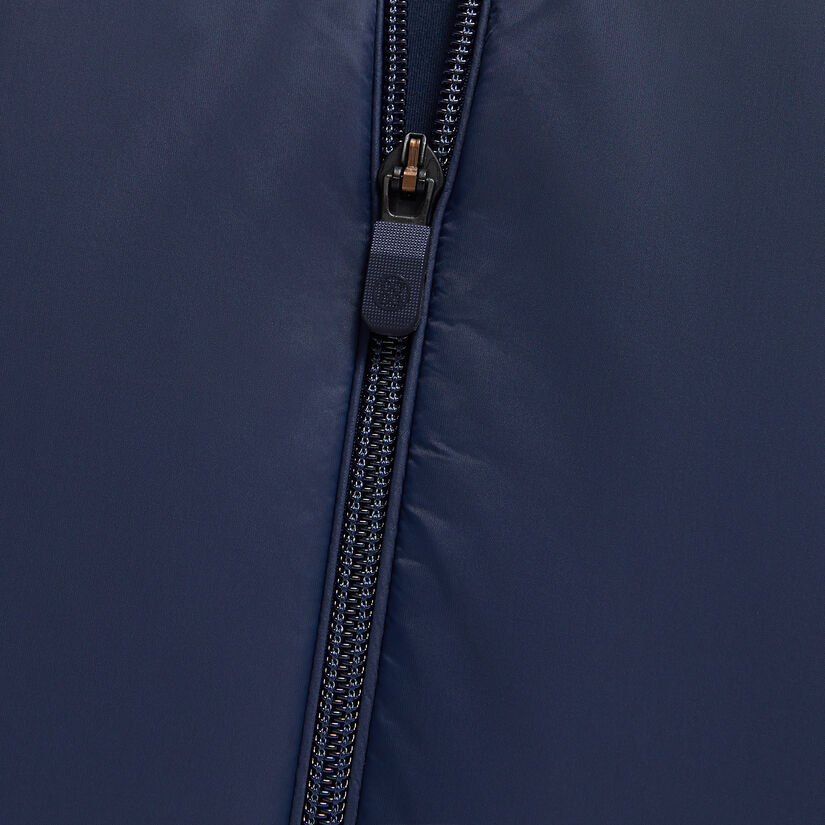 PERFORMER NYLON VEST image number 6
