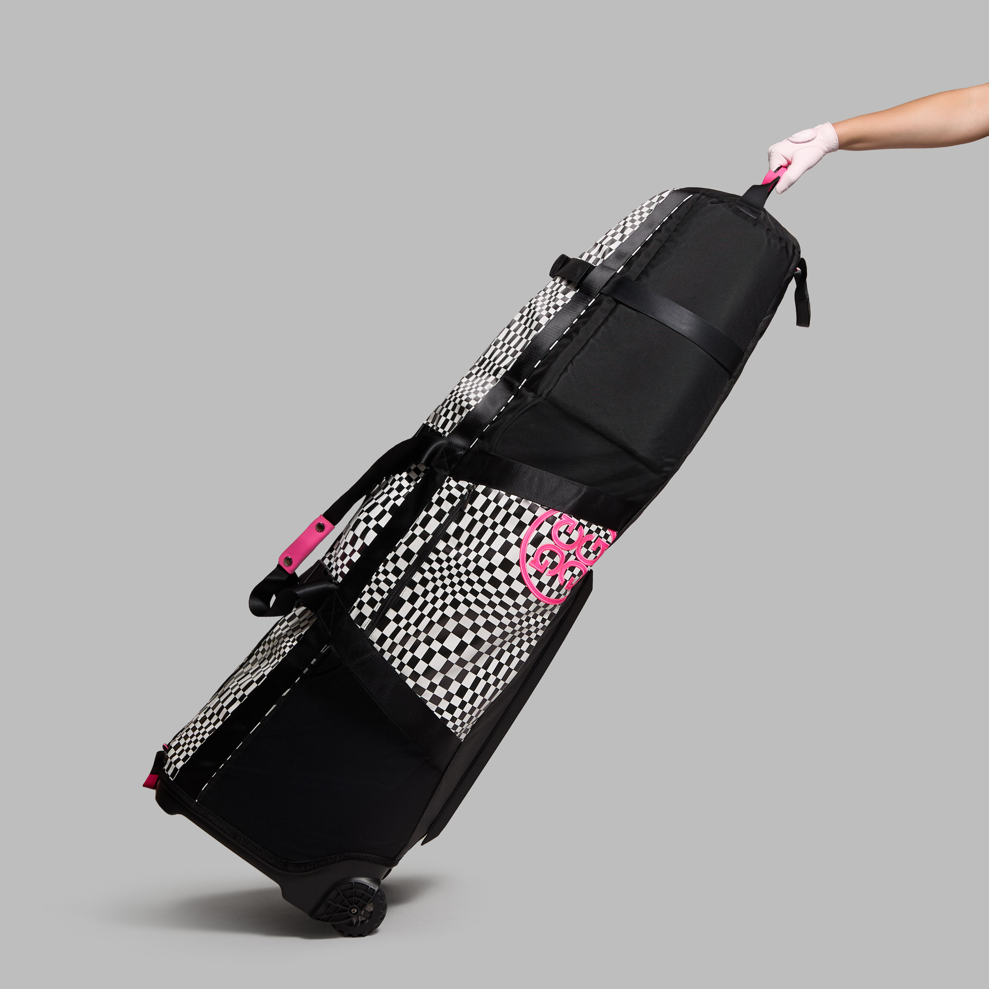 LTD RELEASE DISTORTED CHECK GOLF BAG TRAVEL CASE | ACCESSORIES FOR
