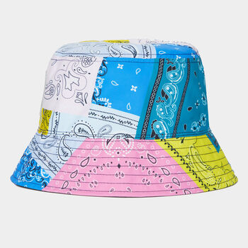 REVERSIBLE BANDANA BUCKET HAT