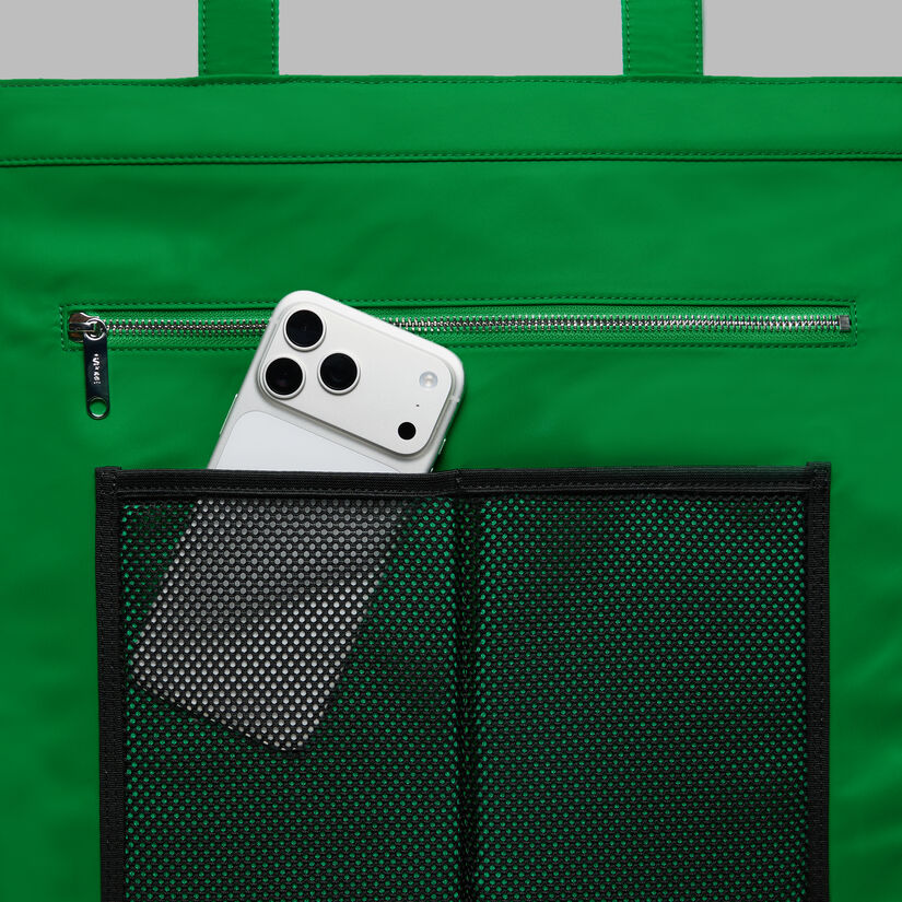 TRIPPY QUILTED CLUB TOTE BAG image number 5