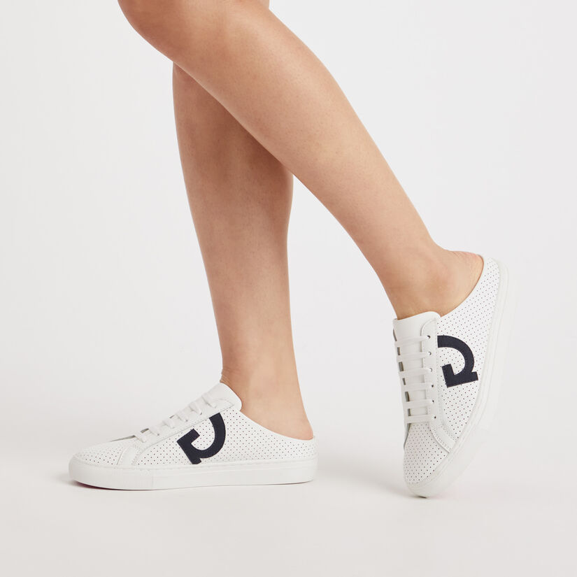 WOMEN'S PERFORATED DURF S STREET SHOE image number 7