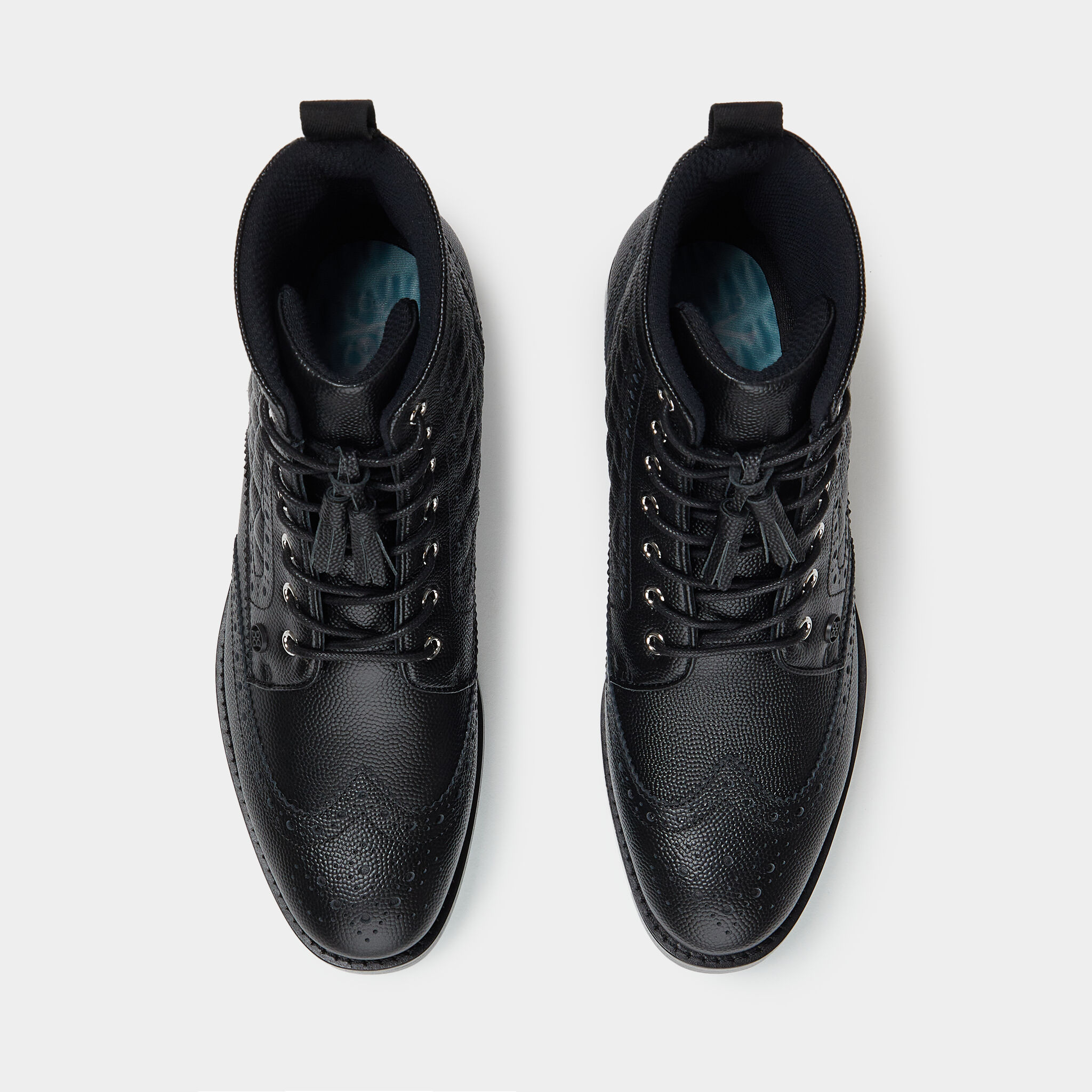 WOMEN'S GALLIVANTER QUILTED PEBBLE LEATHER LUXE SOLE GOLF