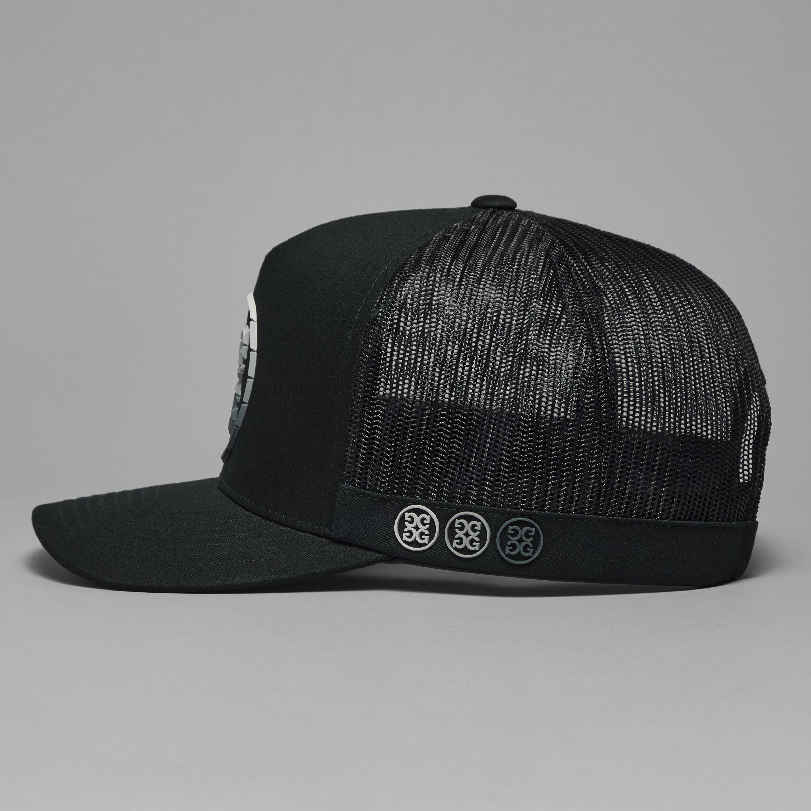 GRADIENT CIRCLE G'S COTTON TWILL TRUCKER HAT | MEN'S HATS