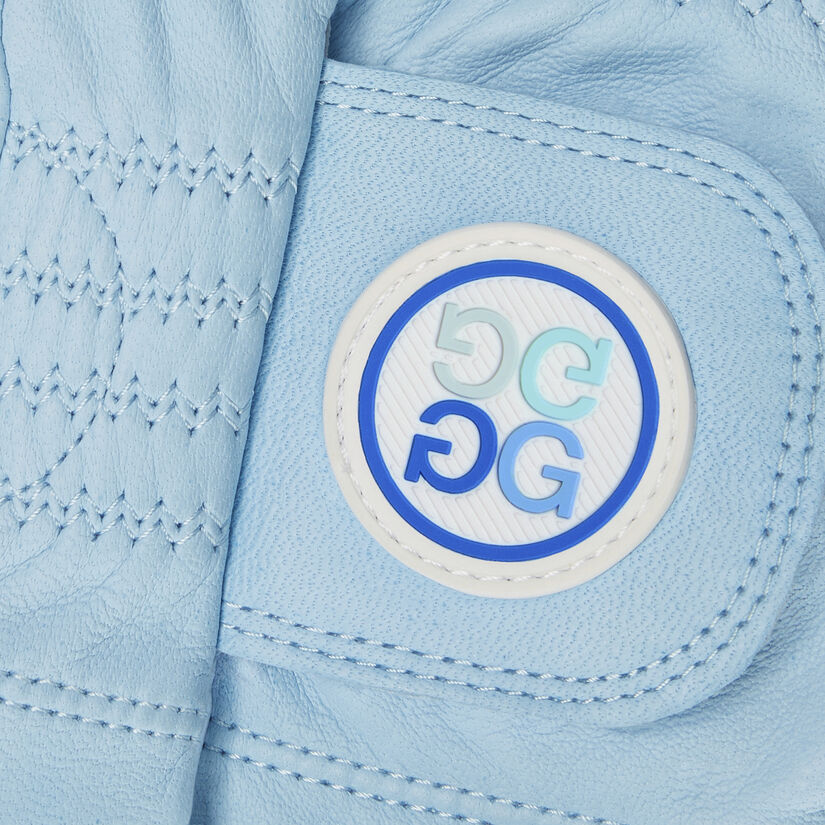 WOMEN'S SIGNATURE GOLF GLOVE image number 2