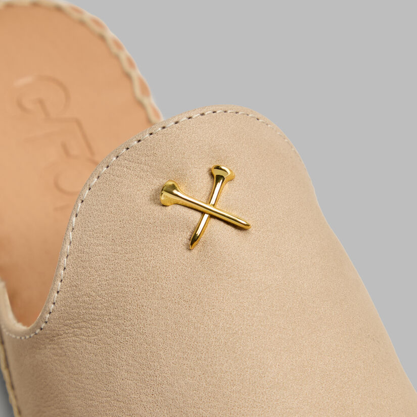 WOMEN'S METAL TEES NUBUCK ESPADRILLE image number 2