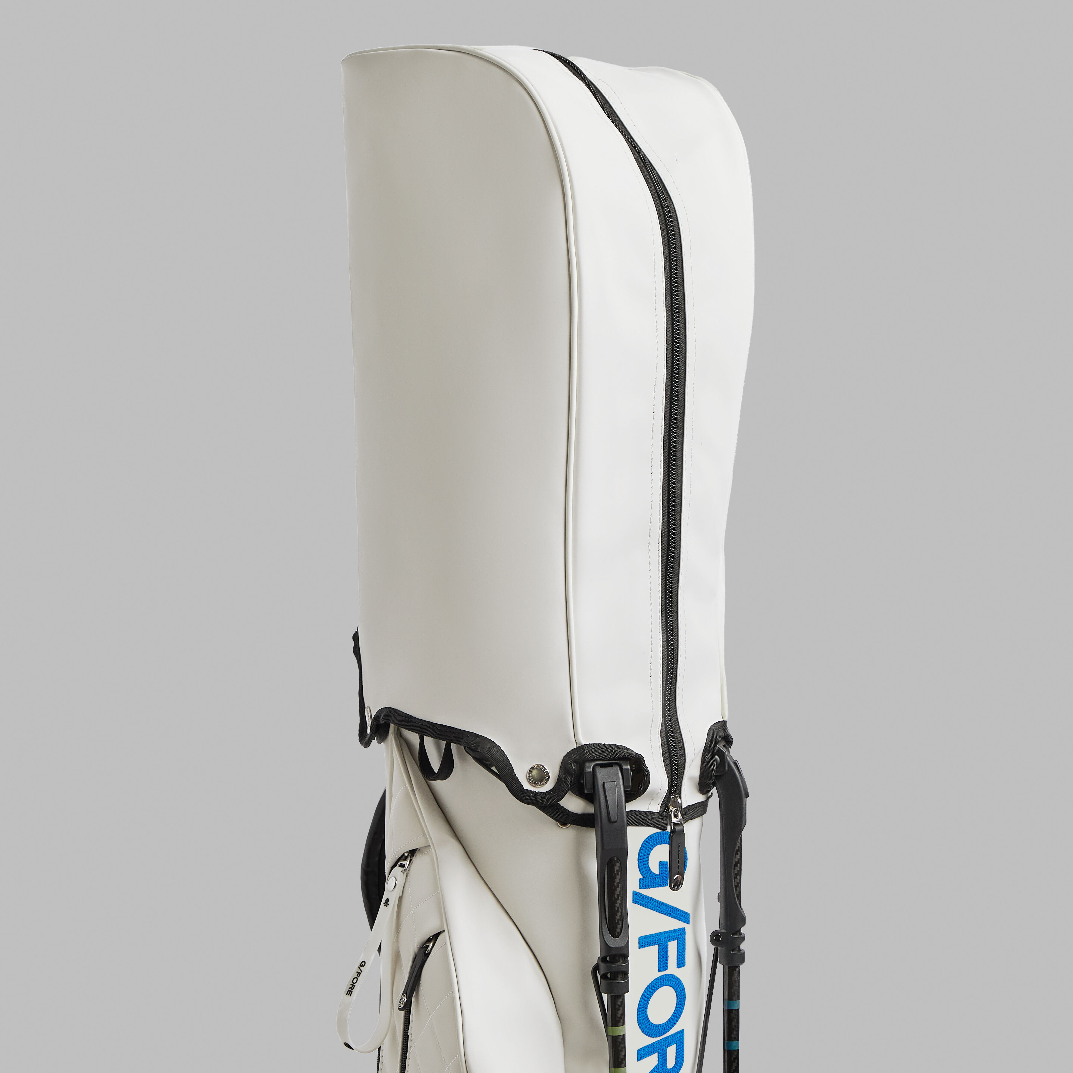 DAYTONA PLUS CARRY GOLF BAG | GOLF BAGS FOR MEN AND WOMEN | G/FORE