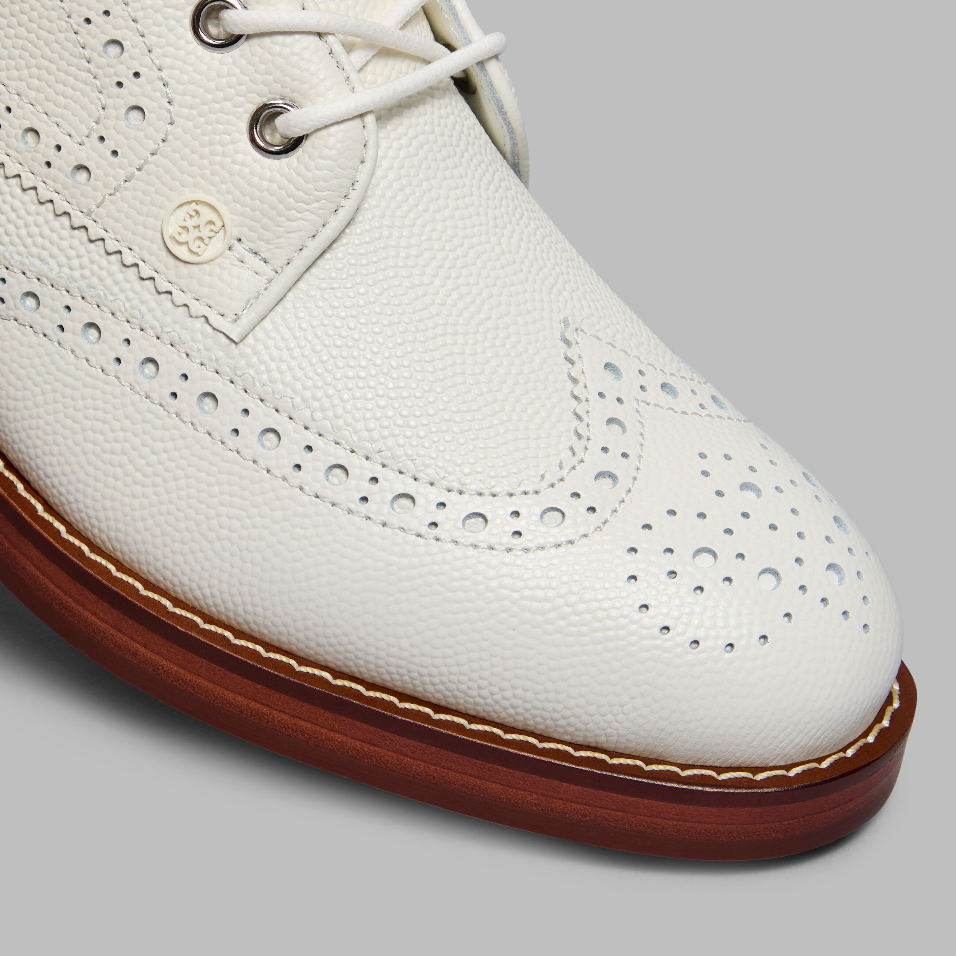 【G/FORE】25SS新作 WOMEN'S GALLIVANTER LEATHERゴルフシューズ G/FORE Women's Gallivanter Leather Stud Cap Toe Golf Shoes