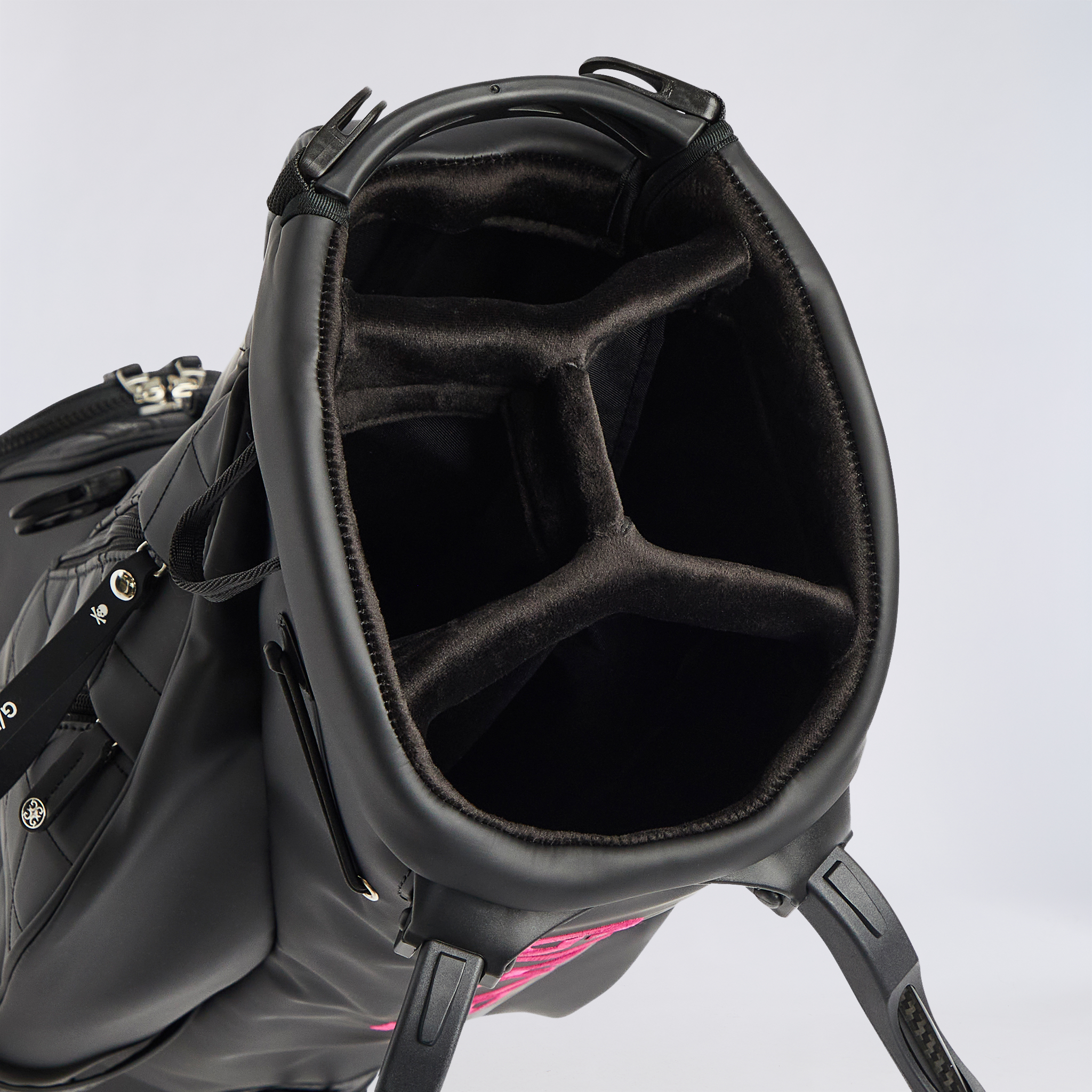 DAYTONA PLUS CARRY GOLF BAG | GOLF BAGS FOR MEN AND WOMEN | G/FORE