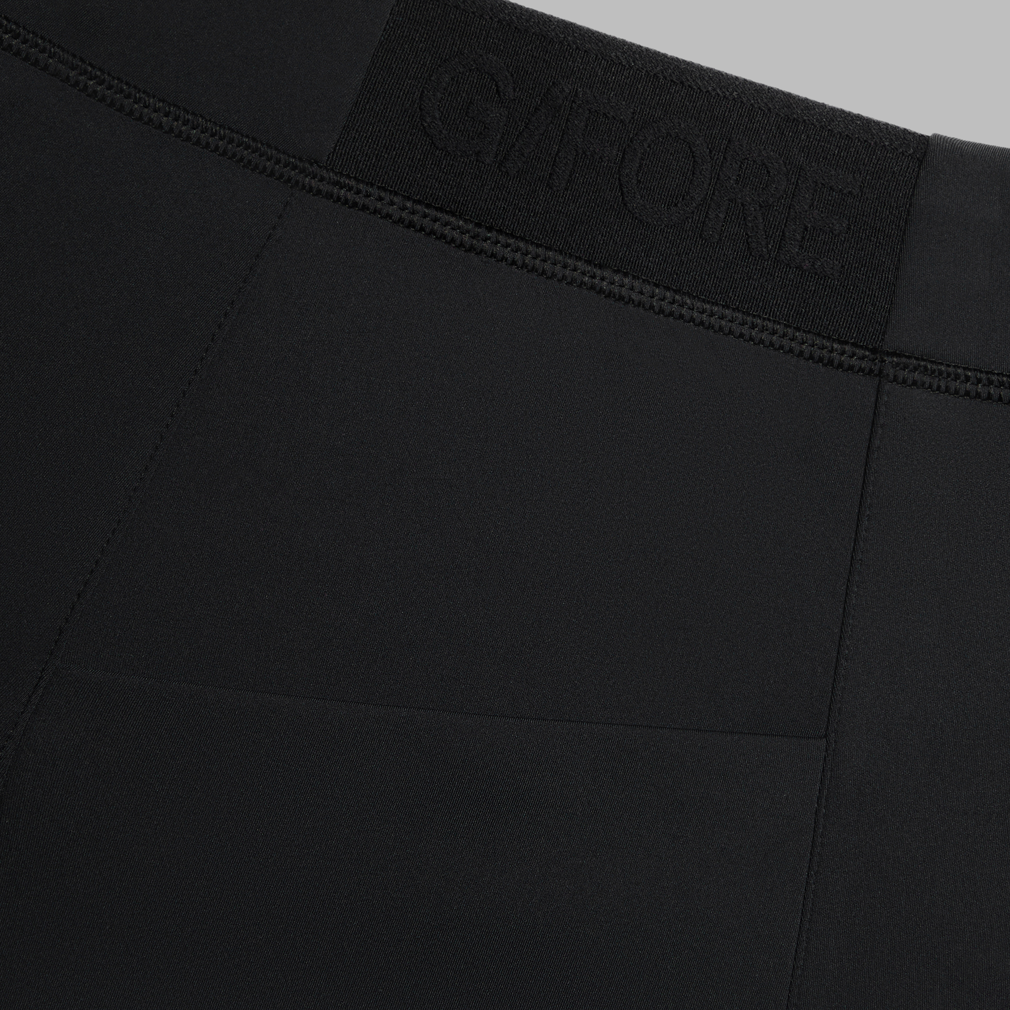 スカート G- FORE GLI000017B_ONYX_D.jpg?sw=1260