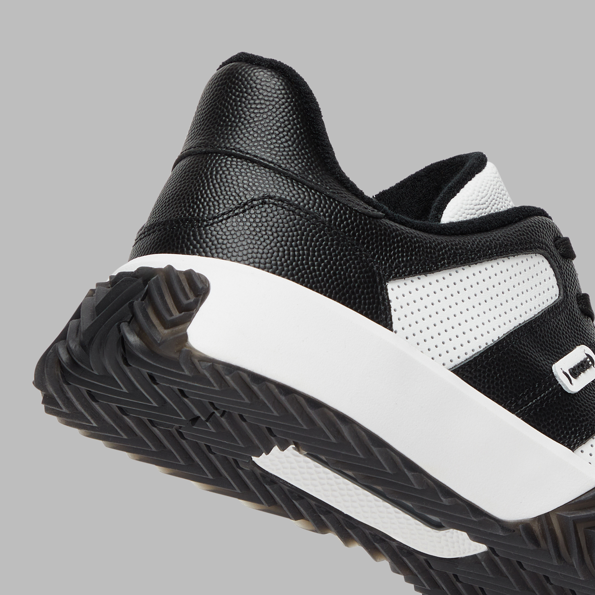 【G FORE】 男女共用 UNISEX G.112 STREET /追跡付 UNISEX G.112 LEATHER STREET SHOE | MEN'S & WOMEN'S STREET