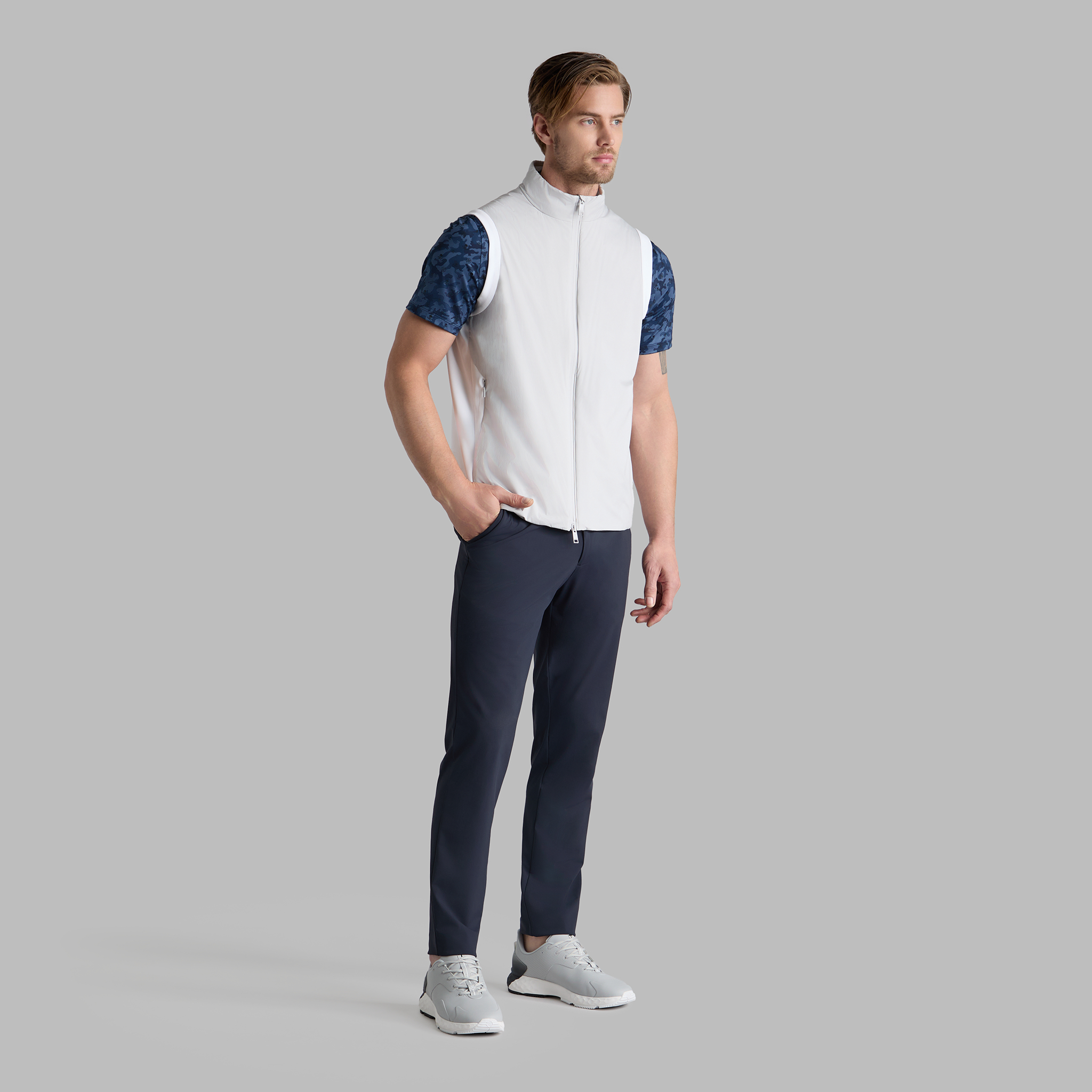 THE MAVERICK HYBRID STRETCH VEST | MEN'S JACKETS & VESTS |G/FORE